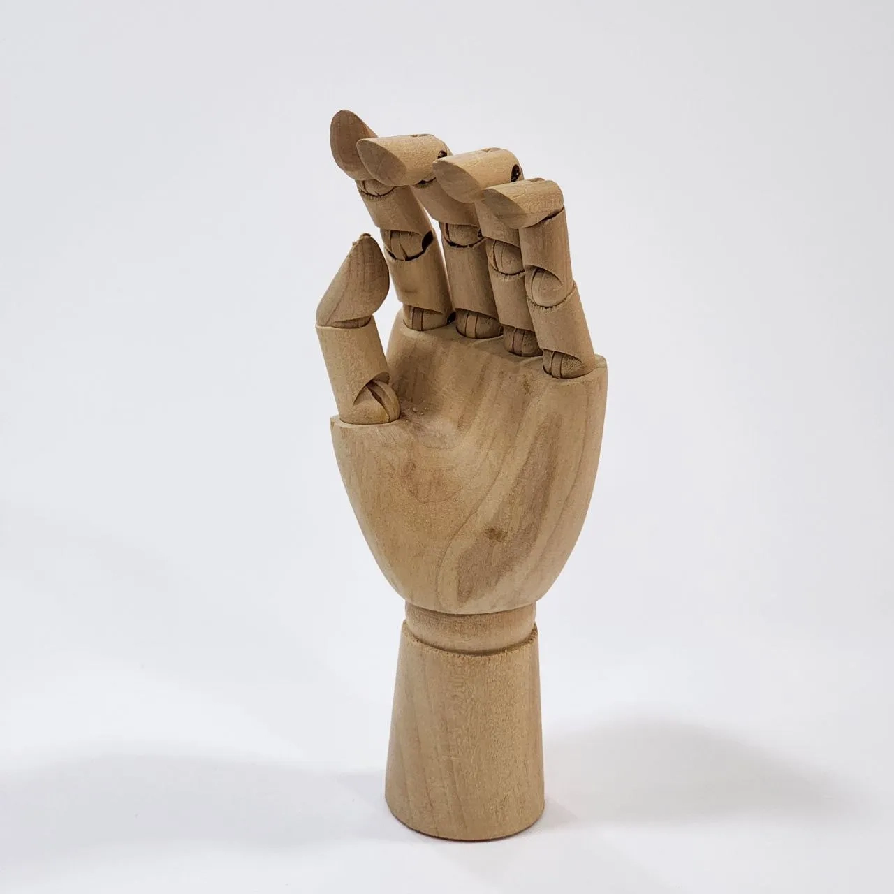 فیگور دست چوبی 18 سانت پارس آرتیست