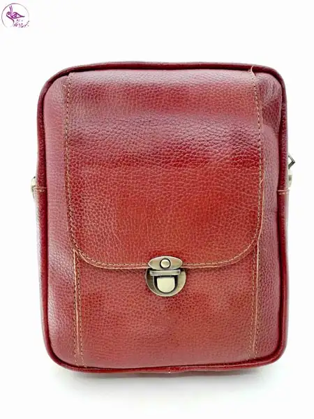 کیف دوشی چرم قفلدار بزرگ کد2 عسلی