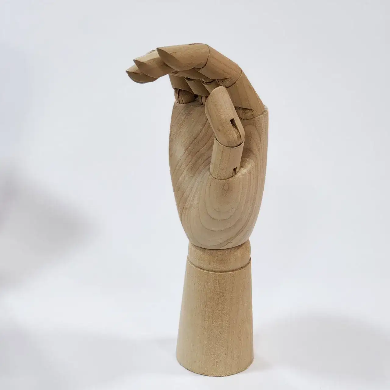فیگور دست چوبی 30 سانت پارس آرتیست