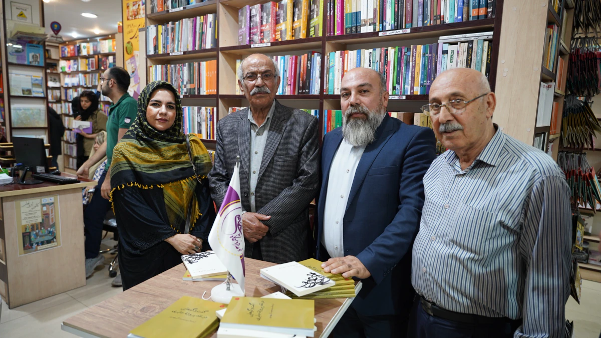 امضا و رونمایی کتاب گفت و گوهایی در نقد پروژه جابری با ترجمه سید محمد آل مهدی