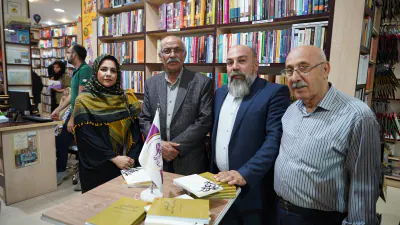 امضا و رونمایی کتاب گفت و گوهایی در نقد پروژه جابری با ترجمه سید محمد آل مهدی
