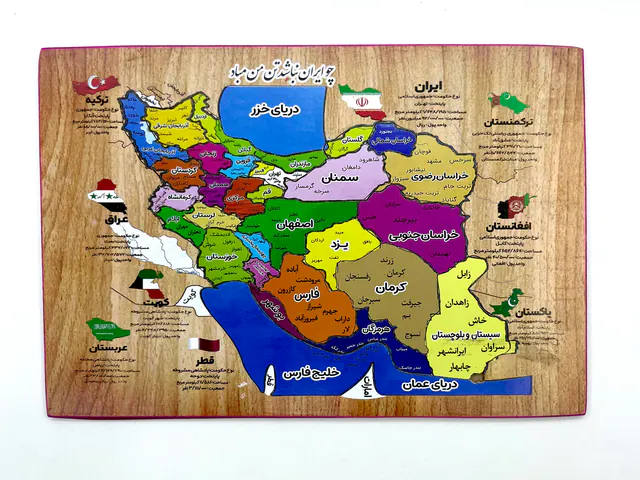 پازل نقشه ایران چوبی ماوا